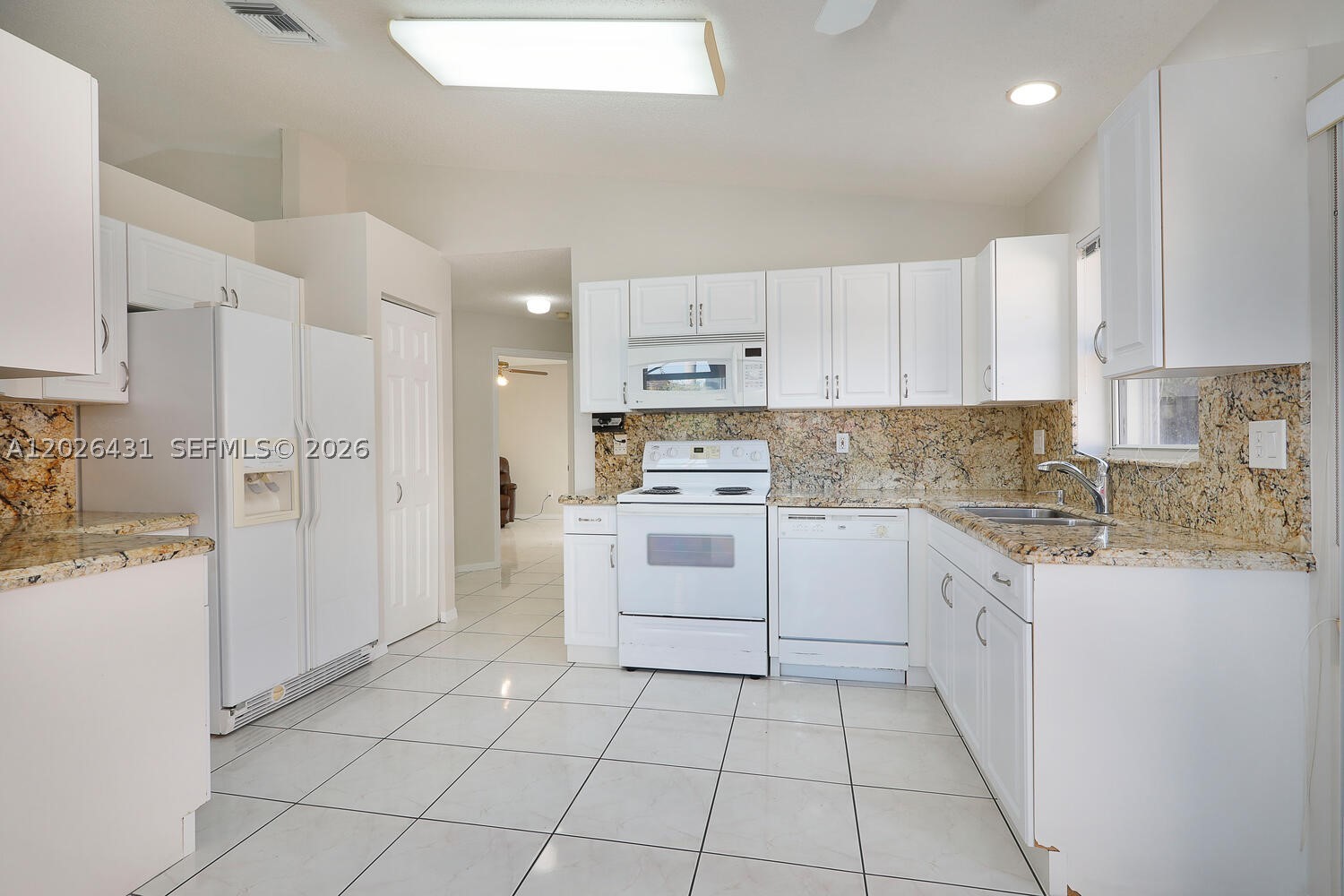 12357 Sw 144th Ter Property Photo 11