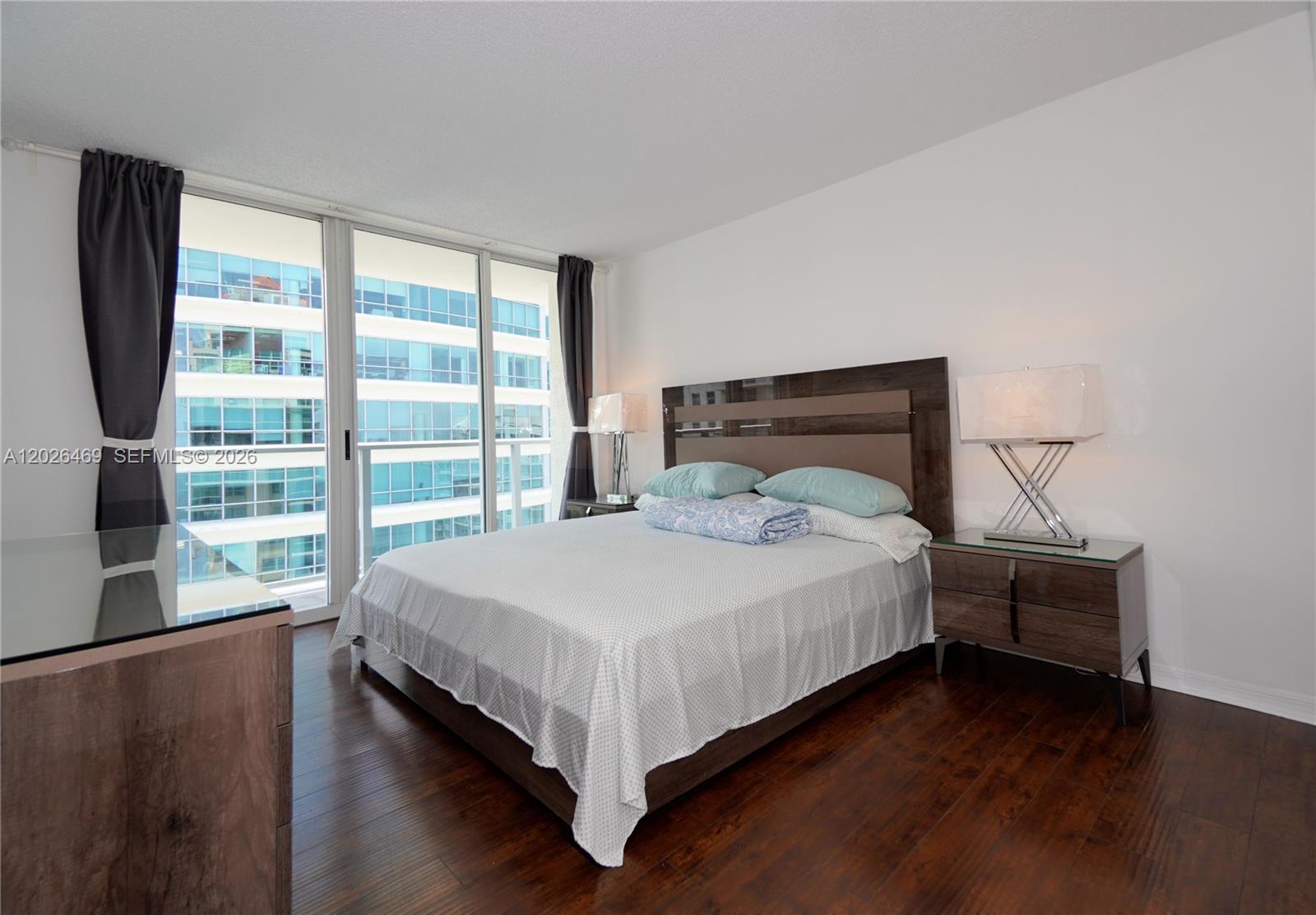 1155 Brickell Bay Dr 3301 Property Photo 3