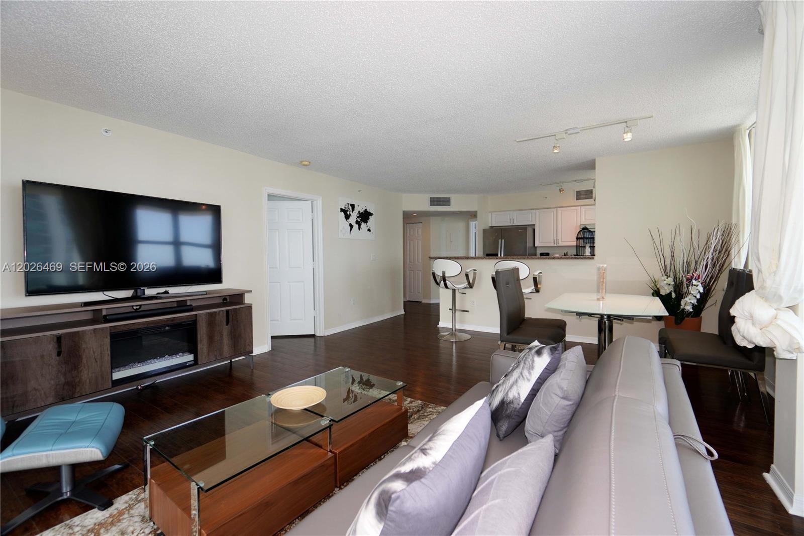 1155 Brickell Bay Dr 3301 Property Photo 7