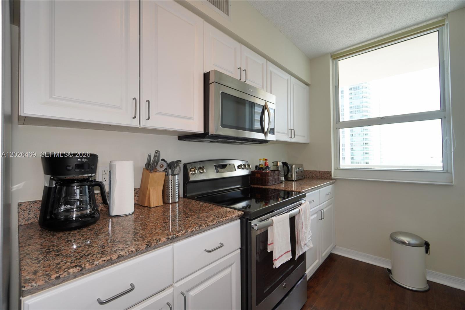 1155 Brickell Bay Dr 3301 Property Photo 10