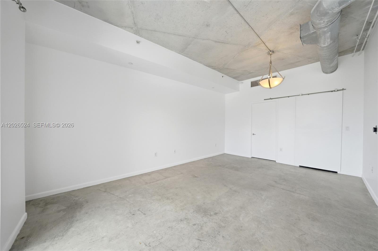 10 Sw South River Dr 804 Property Photo 16