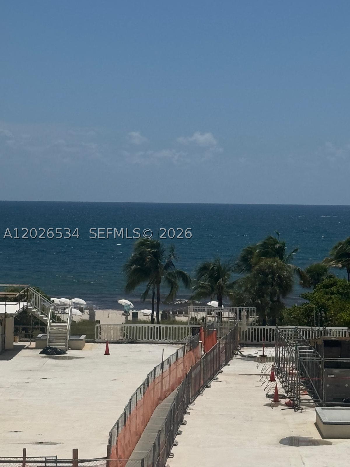 9801 Collins Ave 6p Property Photo 29