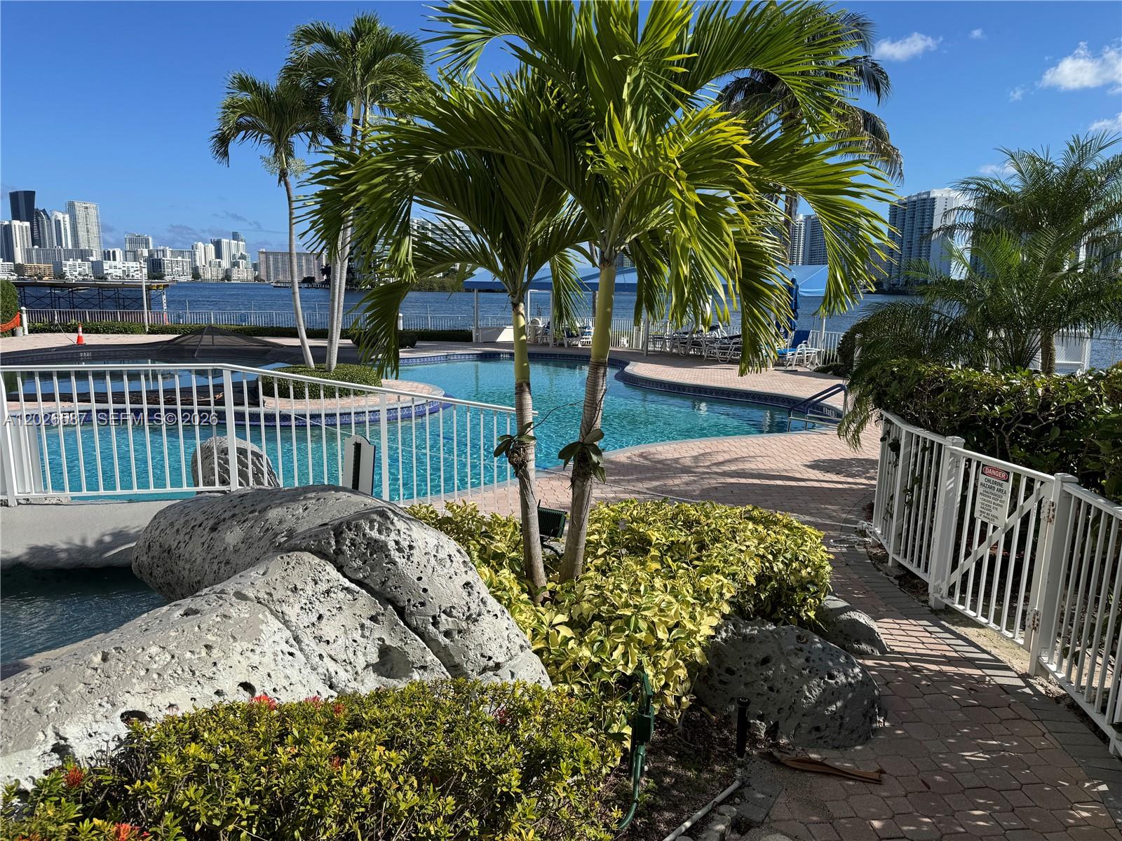 3530 Mystic Pointe Dr 2709 Property Photo 52