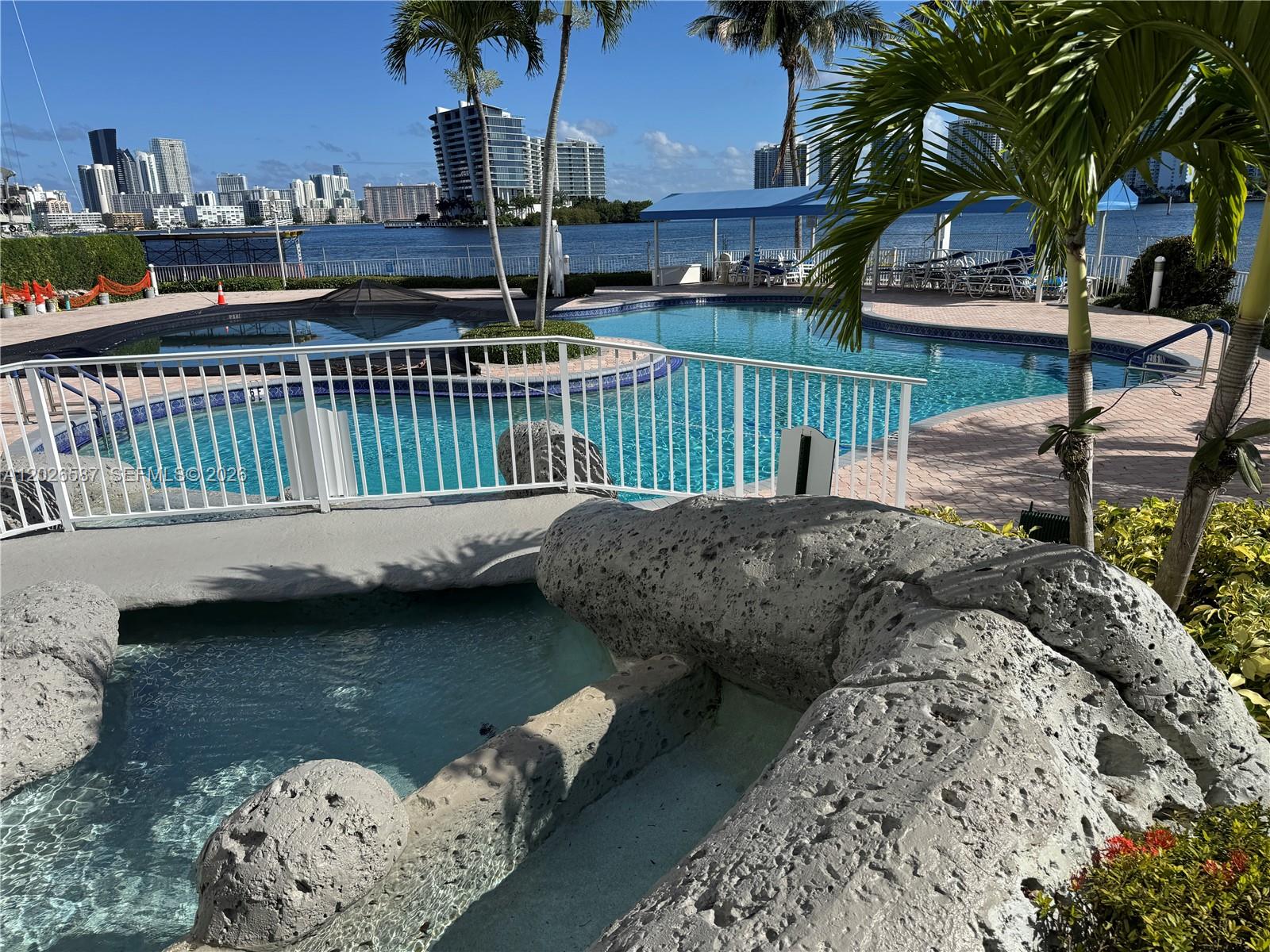3530 Mystic Pointe Dr 2709 Property Photo 53