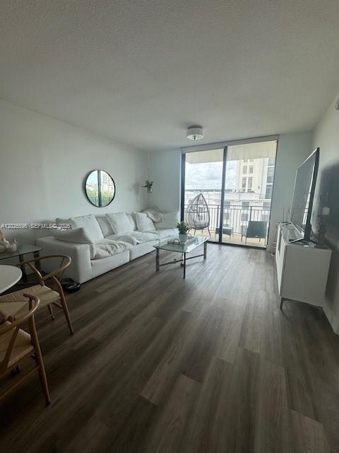 1300 Ponce De Leon Blvd 702 Property Photo 4