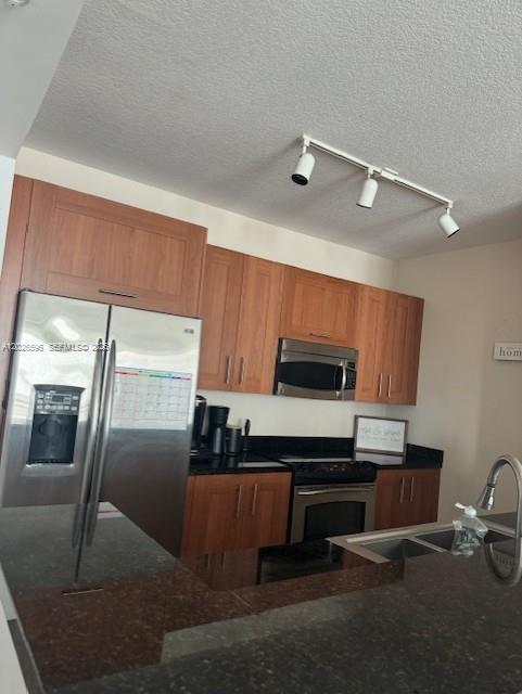 1300 Ponce De Leon Blvd 702 Property Photo 6