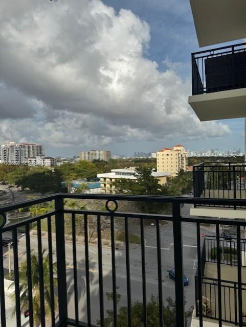 1300 Ponce De Leon Blvd 702 Property Photo 18