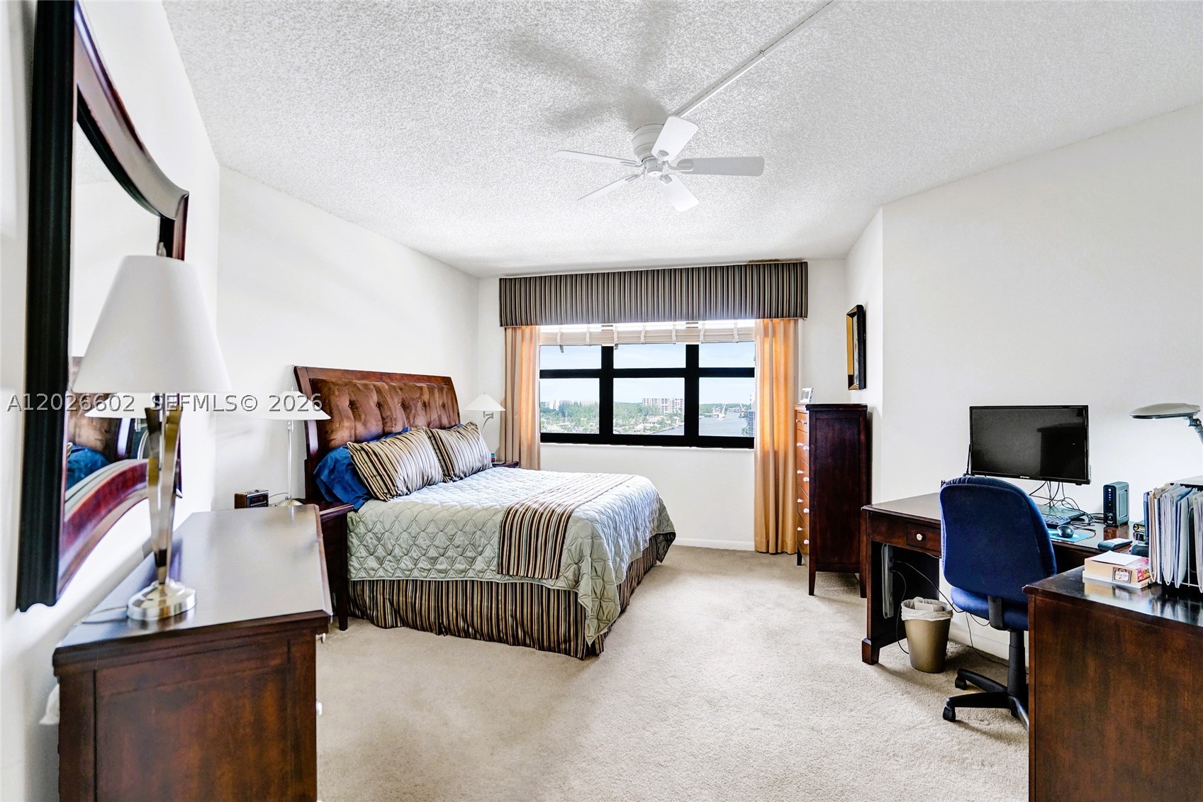 501 N Riverside Dr Ph2 Property Photo 34