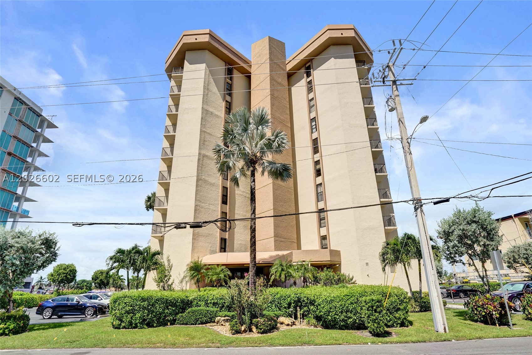 501 N Riverside Dr Ph2 Property Photo 66