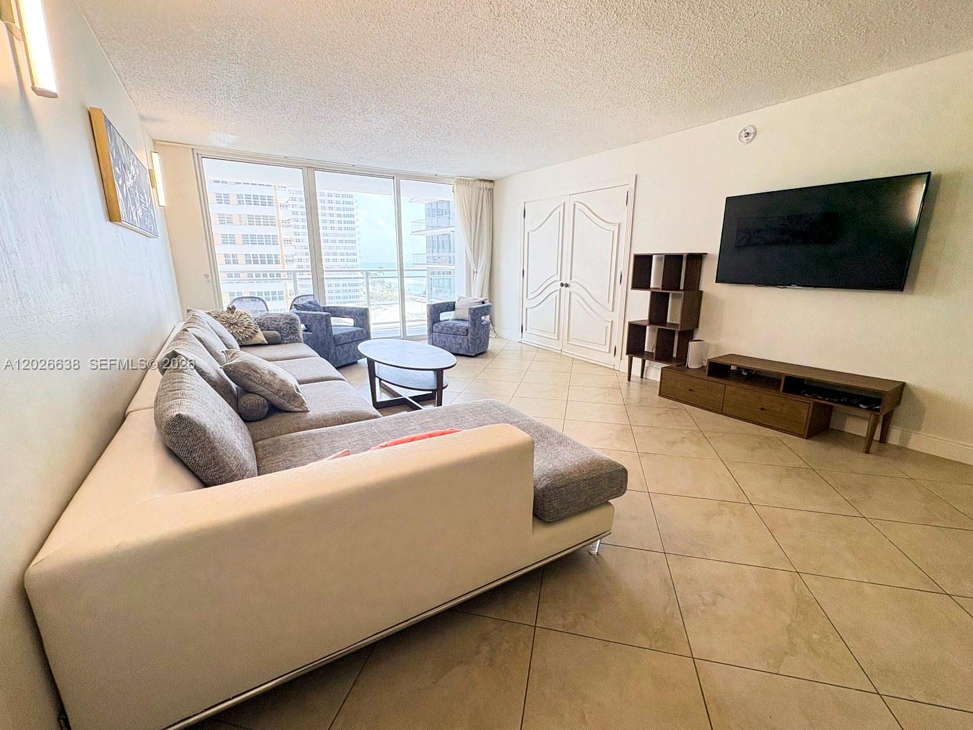 2030 S Ocean Dr 723 Property Photo 5