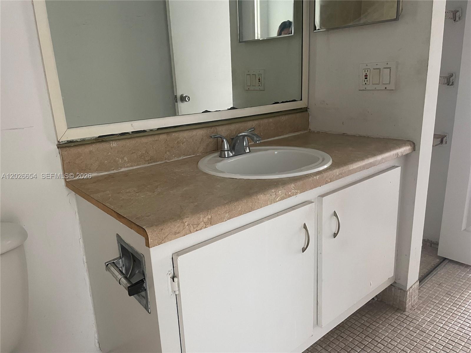 4174 Inverrary Dr 903 Property Photo 16