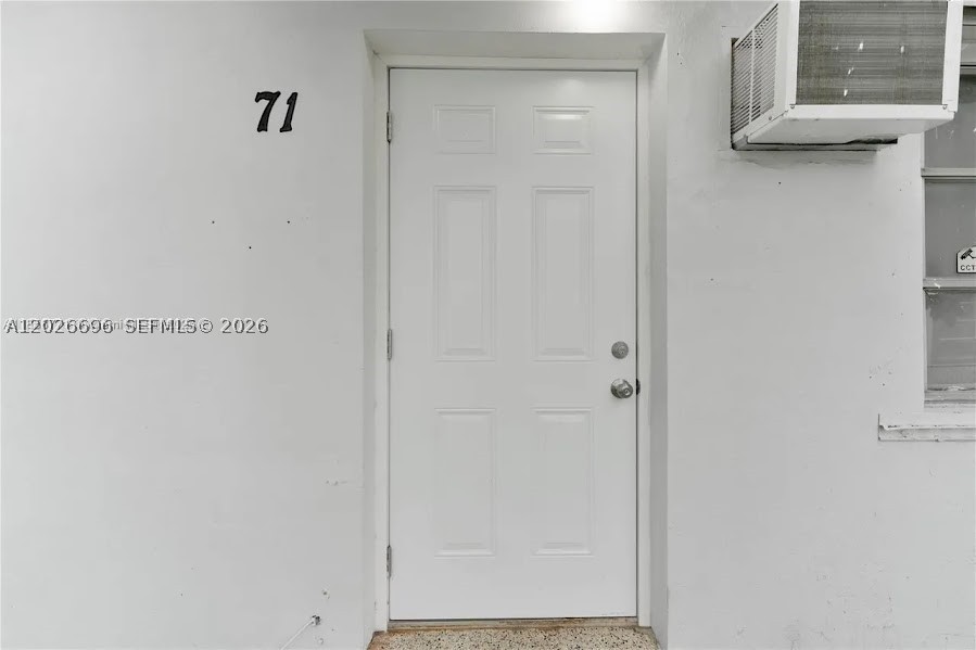 69 Nw 5th St Property Photo 3