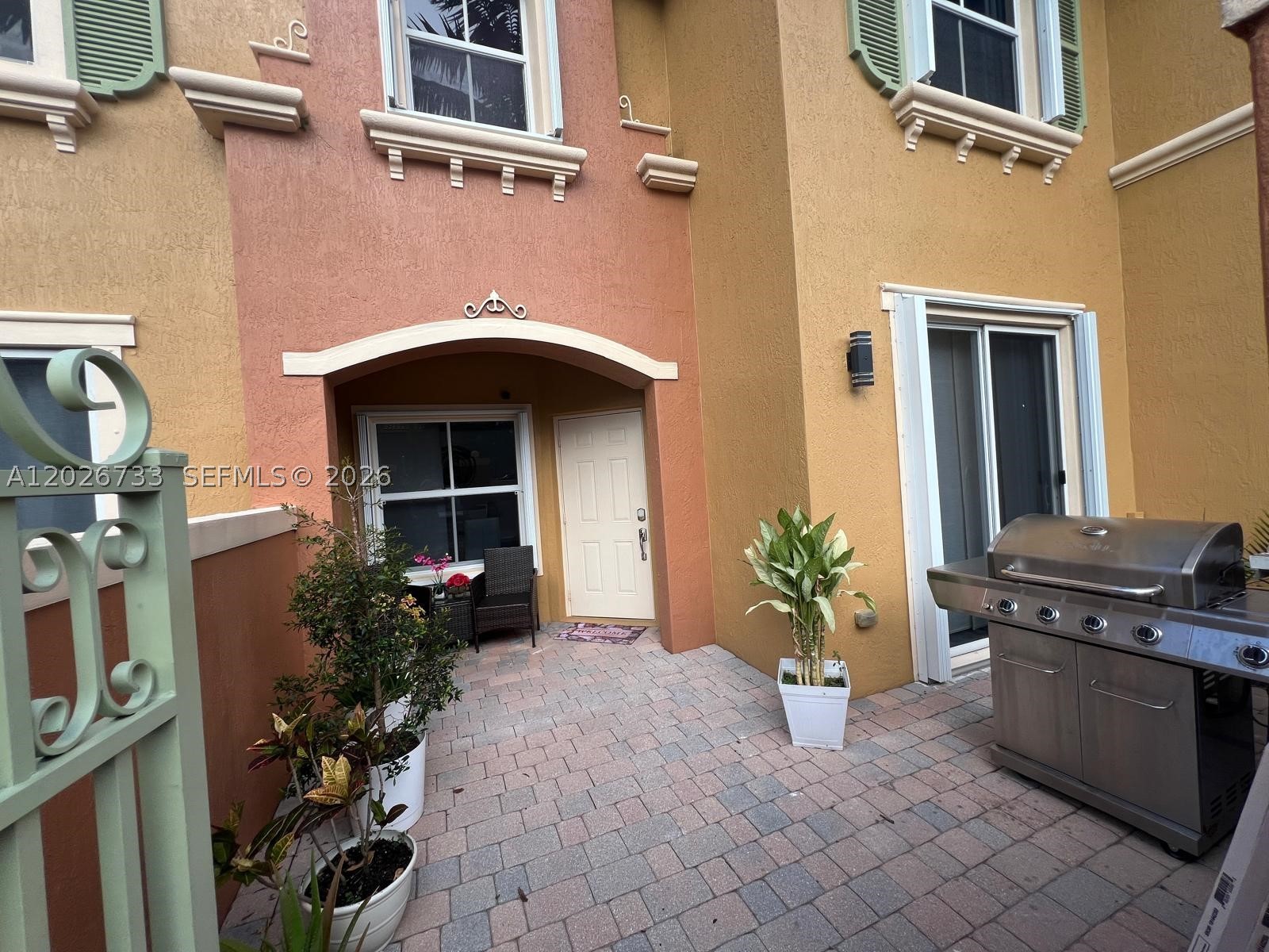 943 Sw 143rd Ter 2109 Property Photo 4