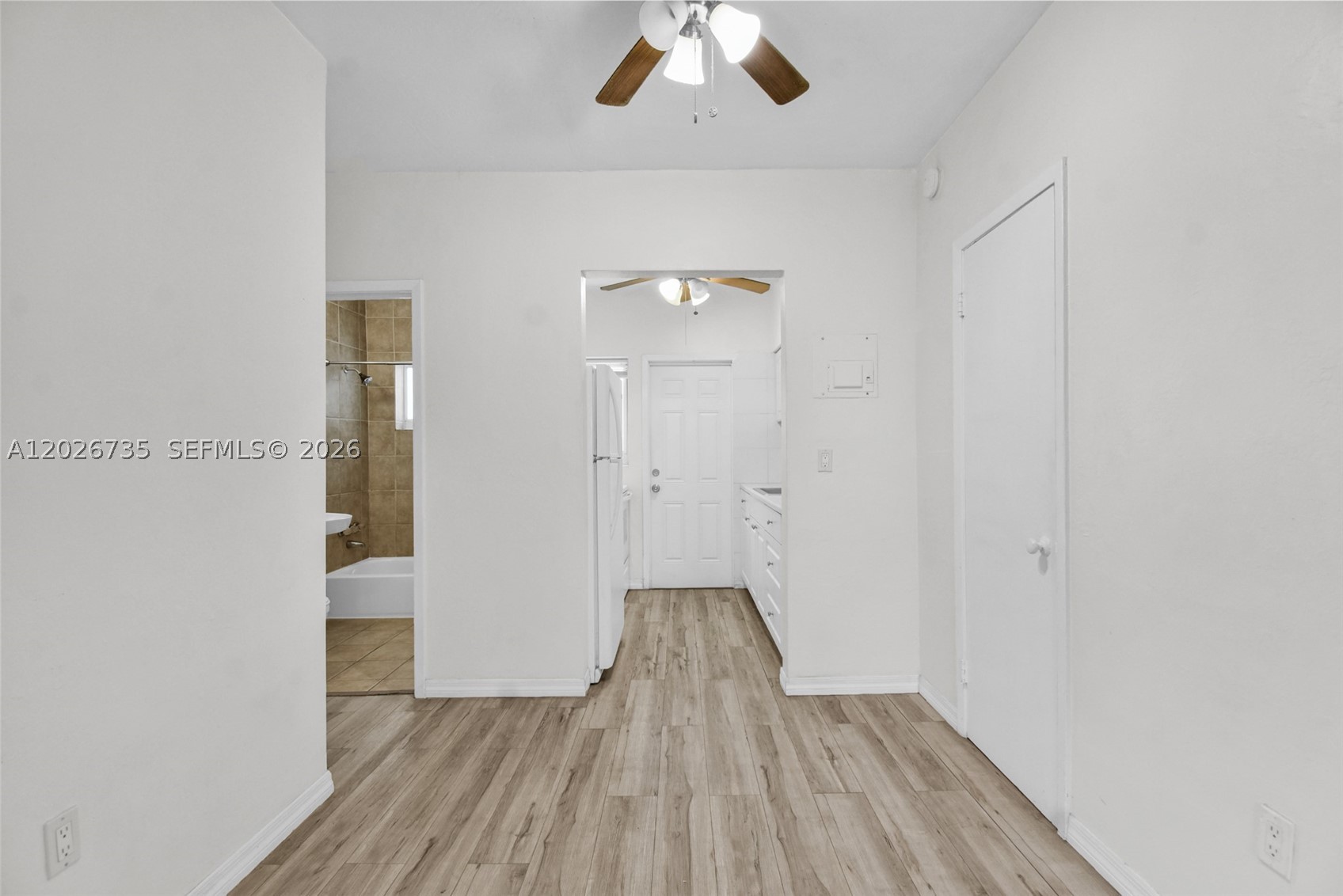 1135 Euclid Ave 202 Property Photo 9