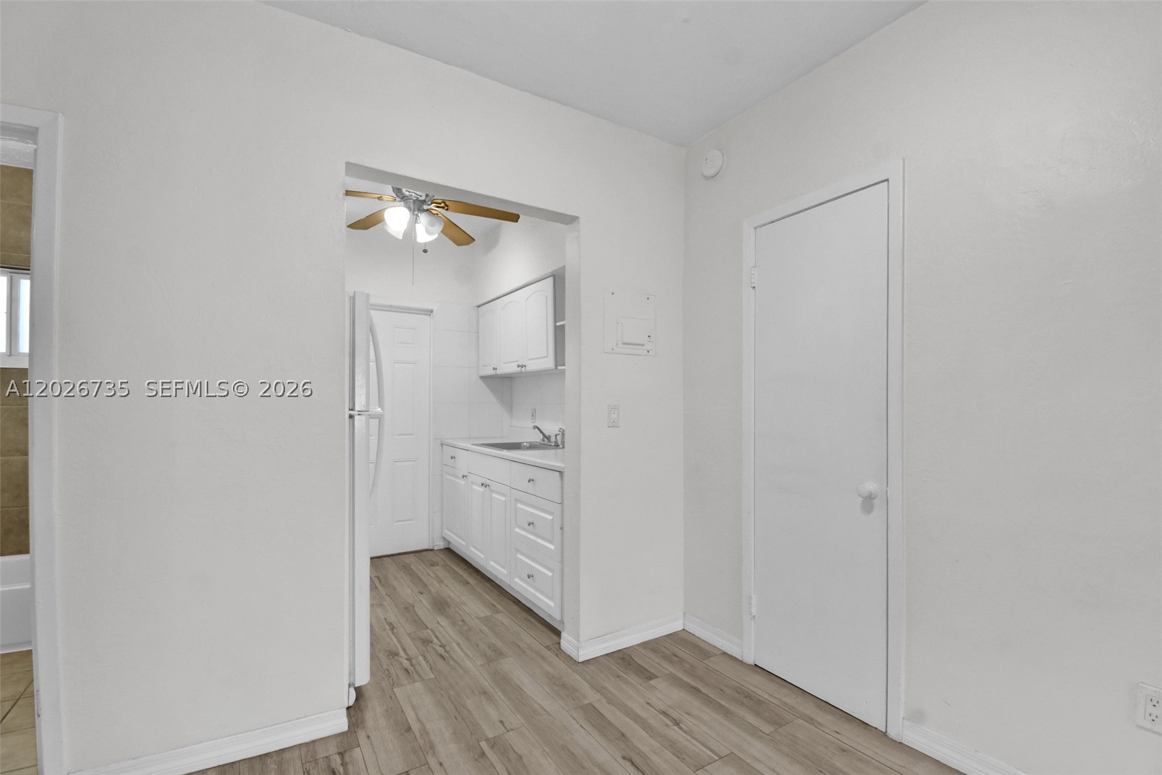 1135 Euclid Ave 202 Property Photo 15