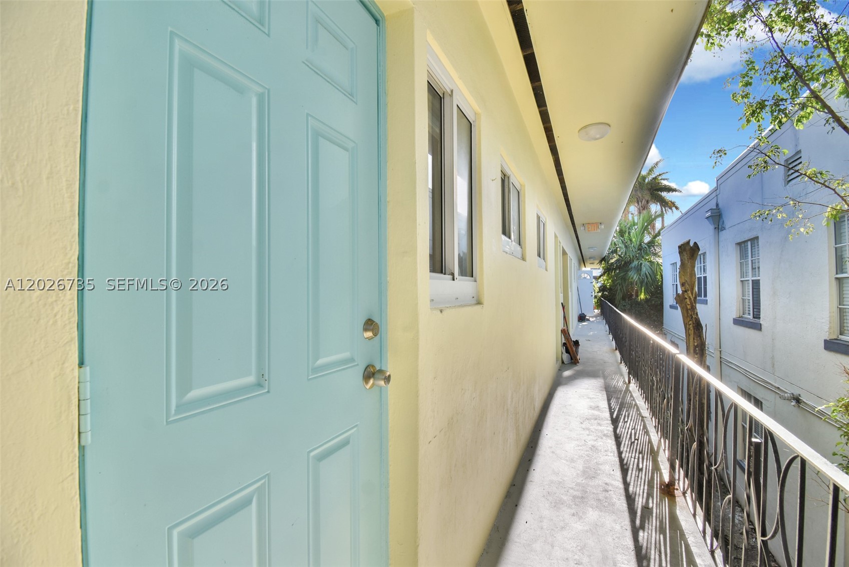 1135 Euclid Ave 202 Property Photo 20