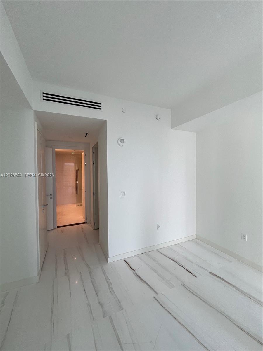 300 Biscayne Boulevard Way 2509w Property Photo 10
