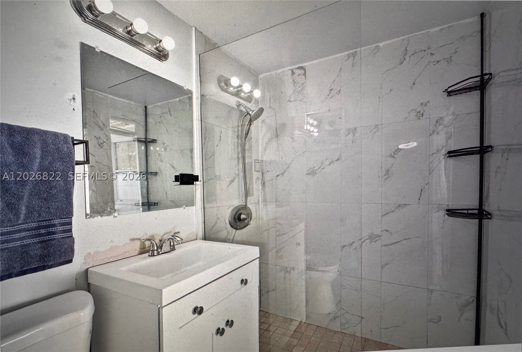 1705 Davie Blvd Property Photo 7
