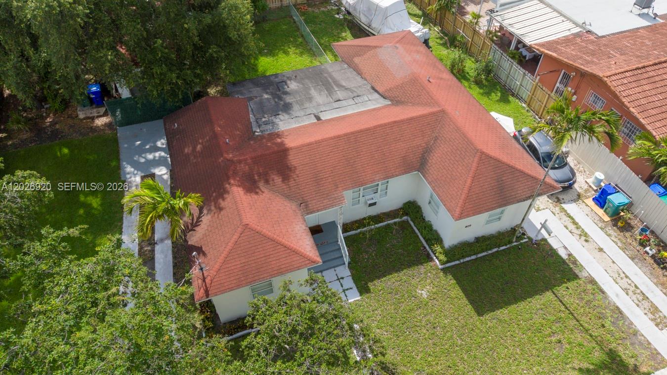 A12026920 Property Photo 2