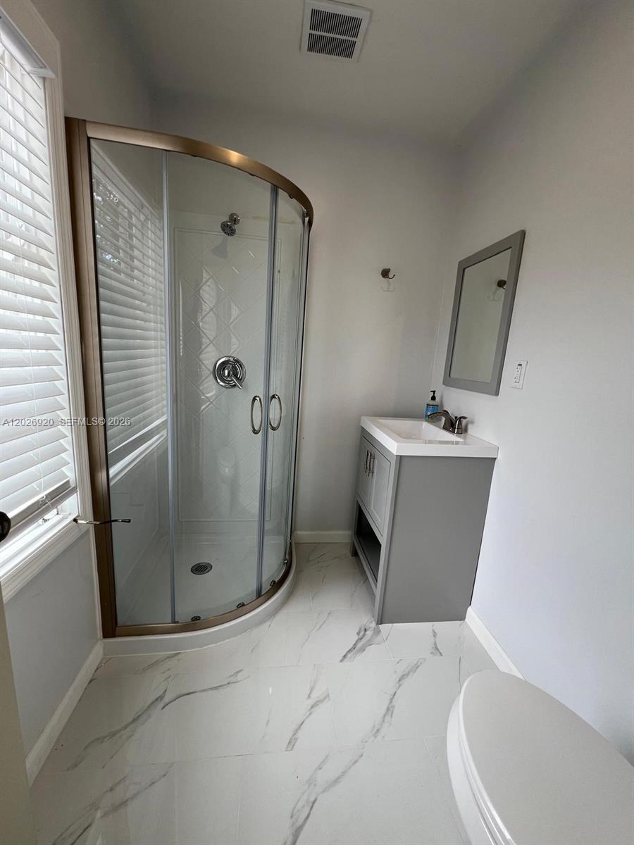 A12026920 Property Photo 16