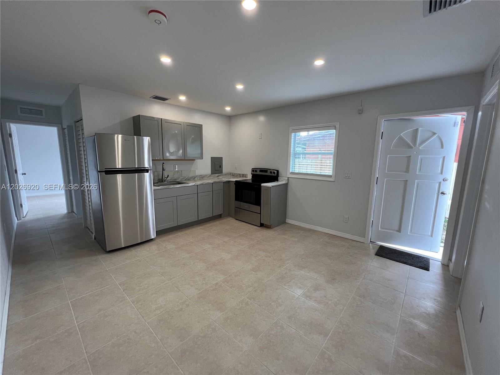 A12026920 Property Photo 21