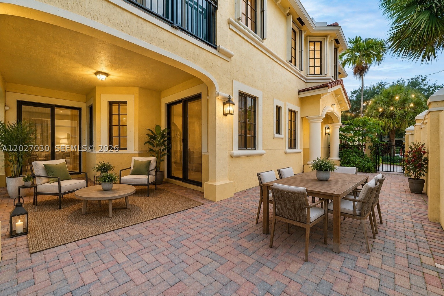1695 Passion Vine Cir 22-1 Property Photo 3