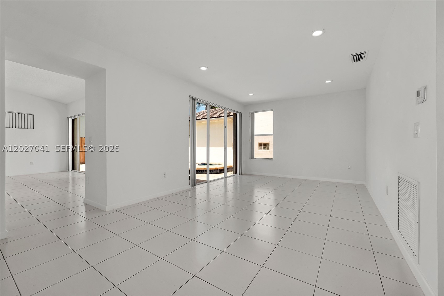 15558 Sw 112th Dr Property Photo 13