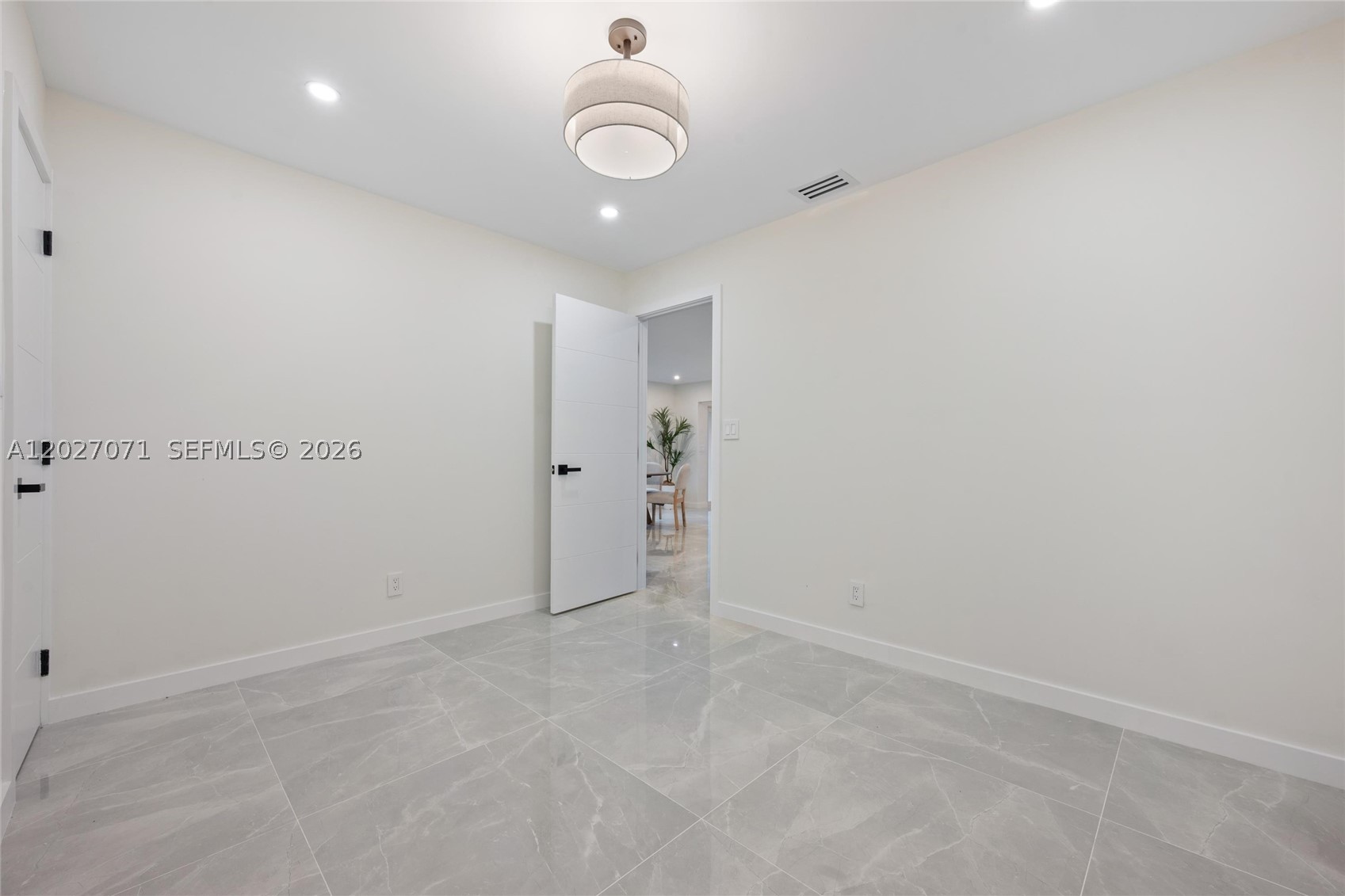 4024 Monroe St Property Photo 20