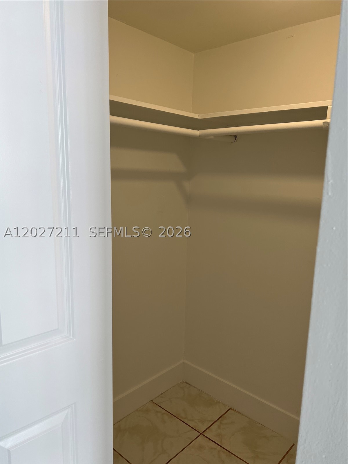 16710 Ne 9th Ave 409 Property Photo 11