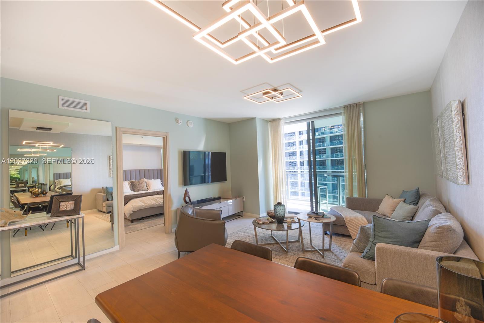 1000 Brickell Plz 3705 Property Photo 18
