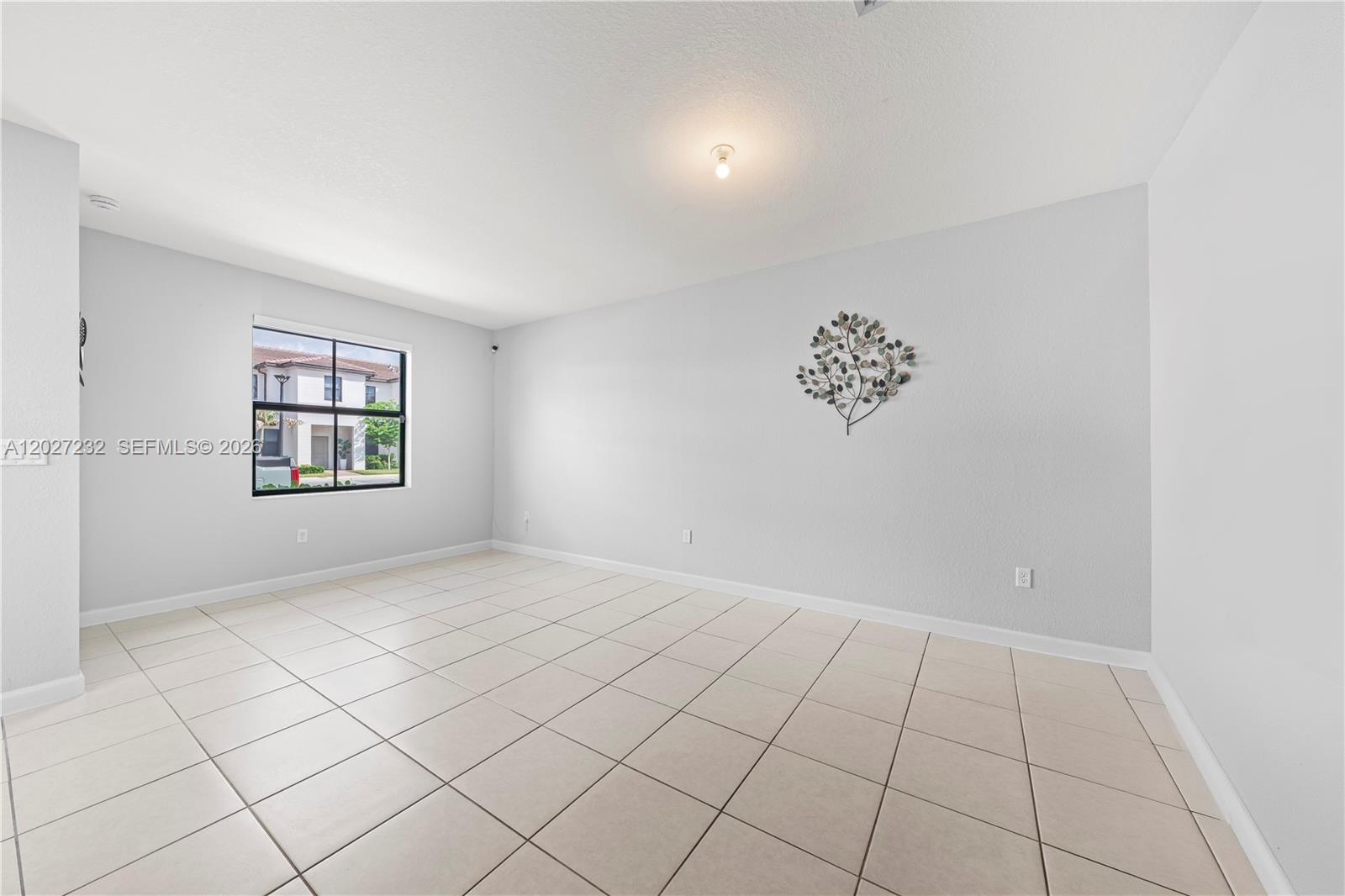 23489 Sw 127th Pl Property Photo 5