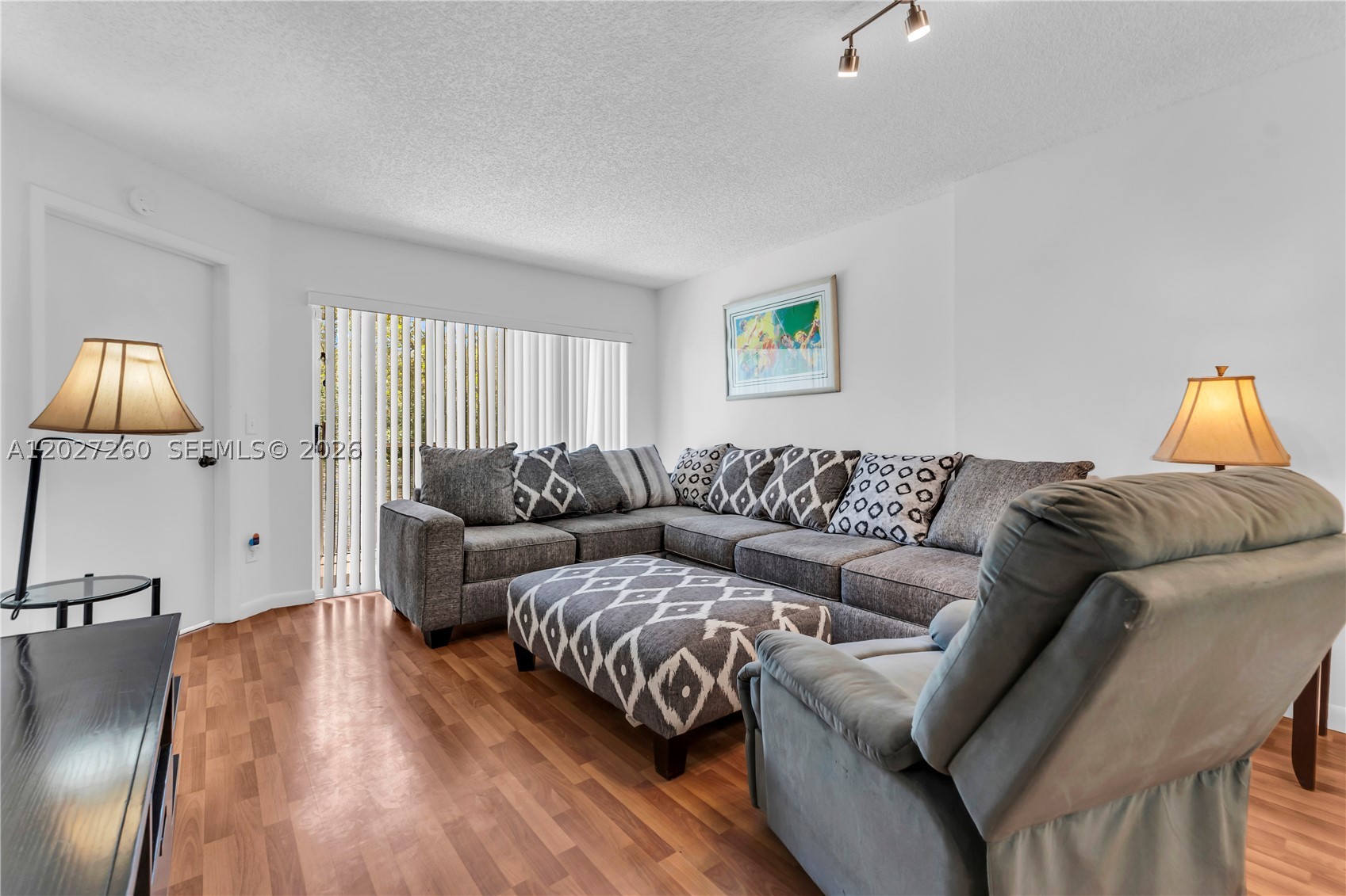 9511 Weldon Cir G308 Property Photo 1