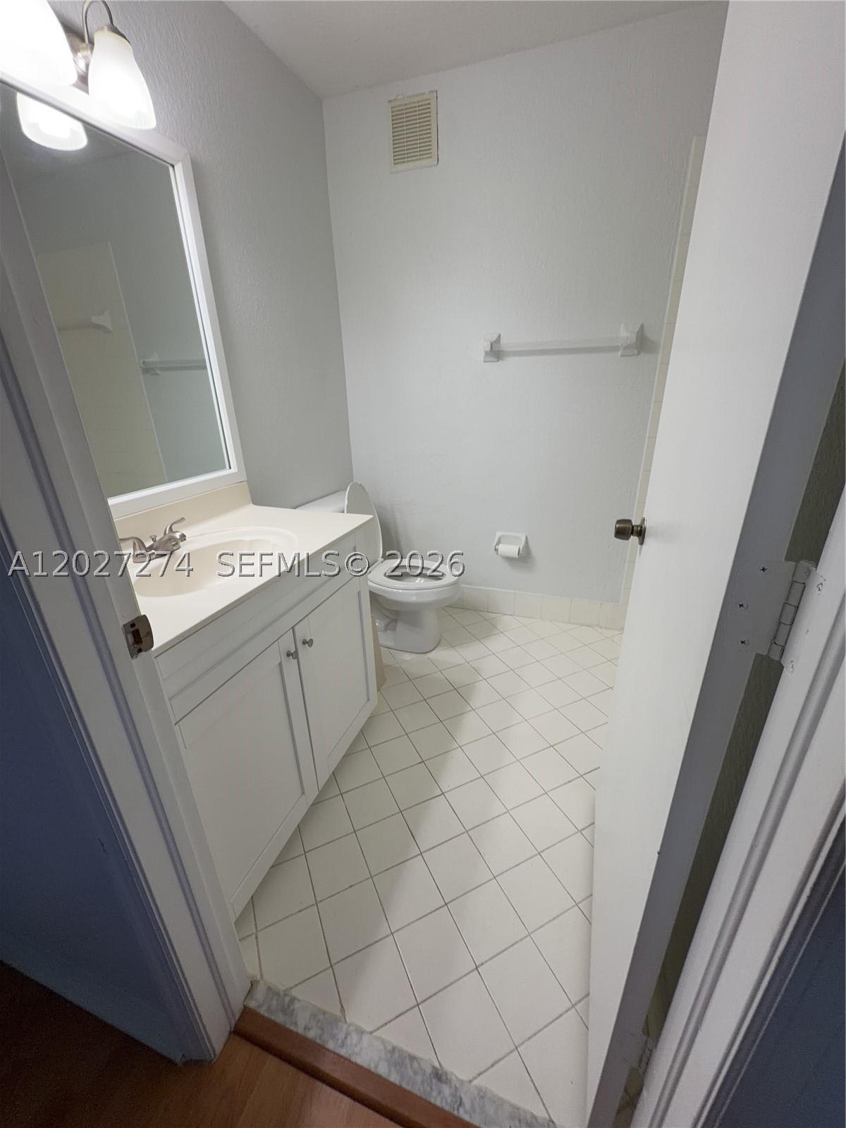 995 Ne 34th Ave 201 Property Photo 19
