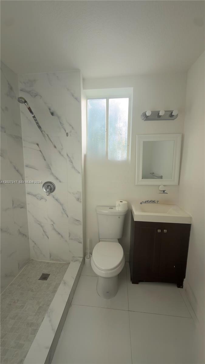 1025 Sw 7th Ave 5 Property Photo 7