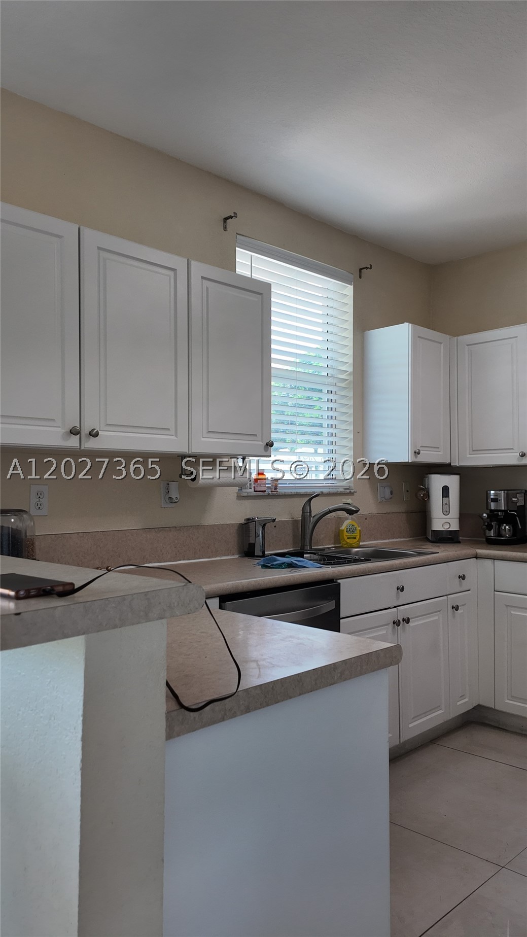 963 Ne 42nd Ave 963 Property Photo 10