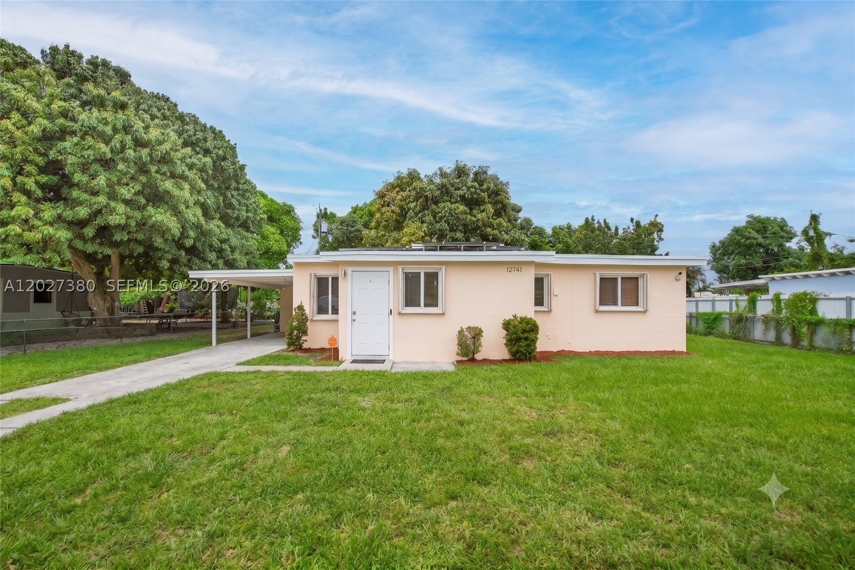 12741 Wood St Property Photo 1
