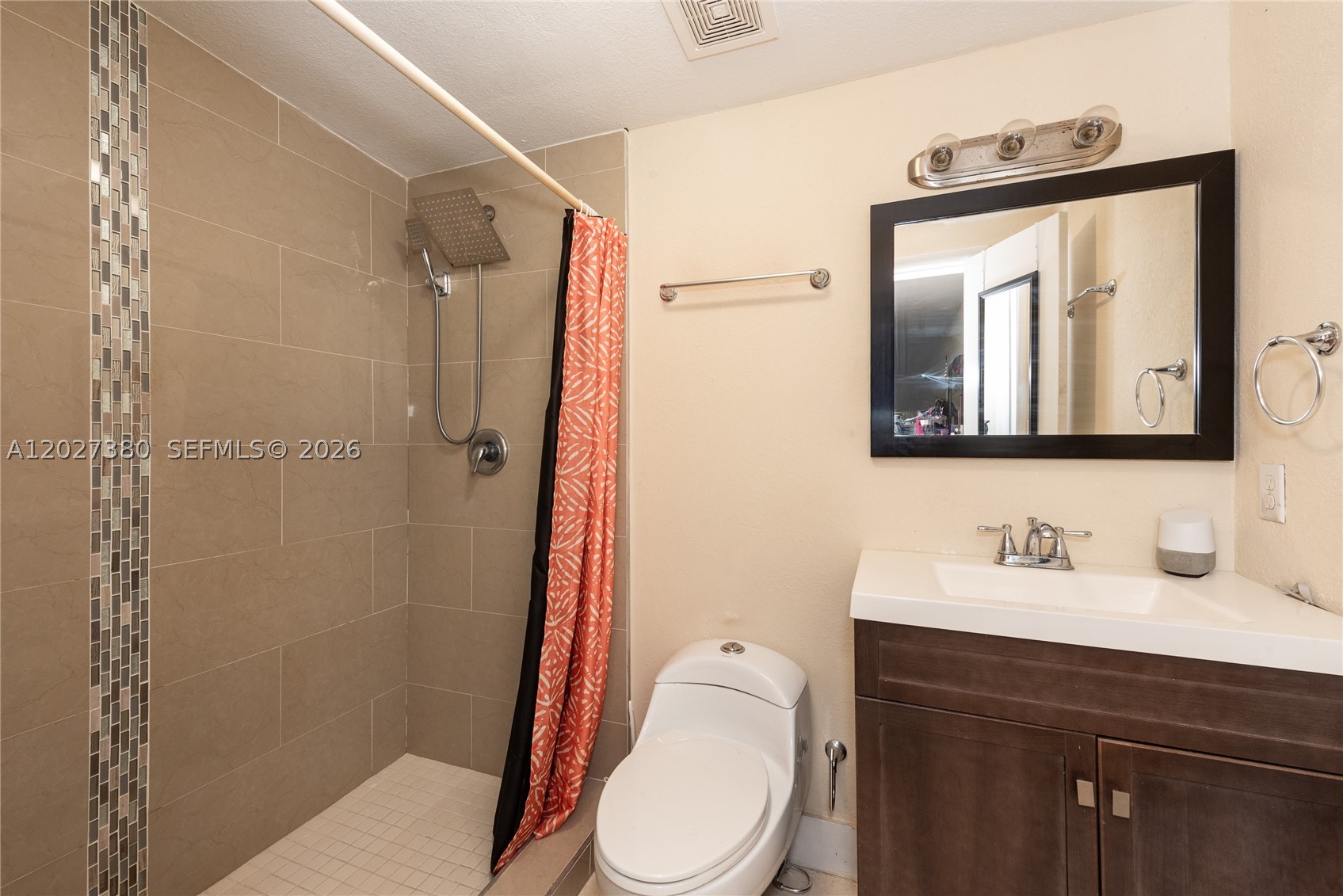 12741 Wood St Property Photo 10