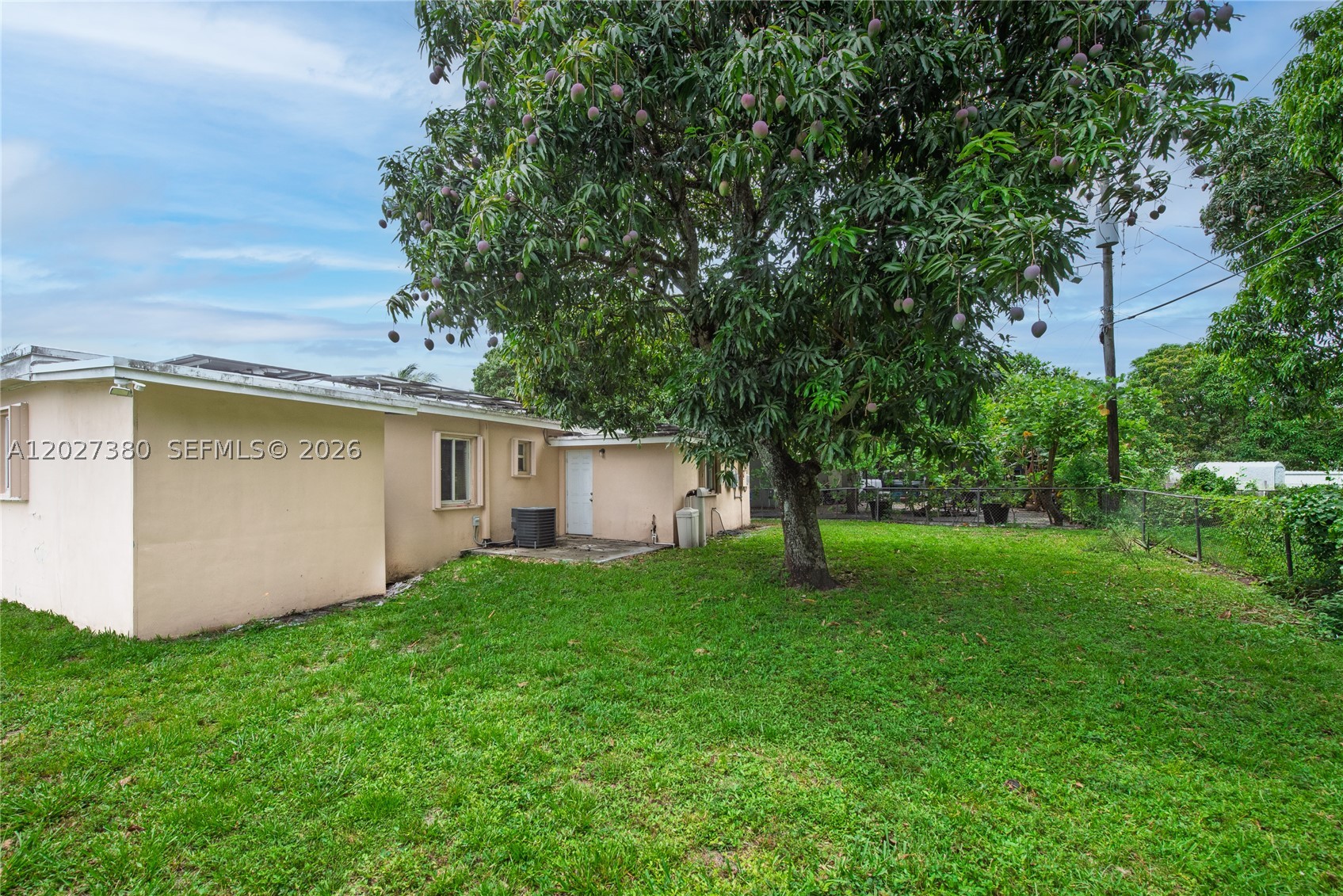 12741 Wood St Property Photo 16