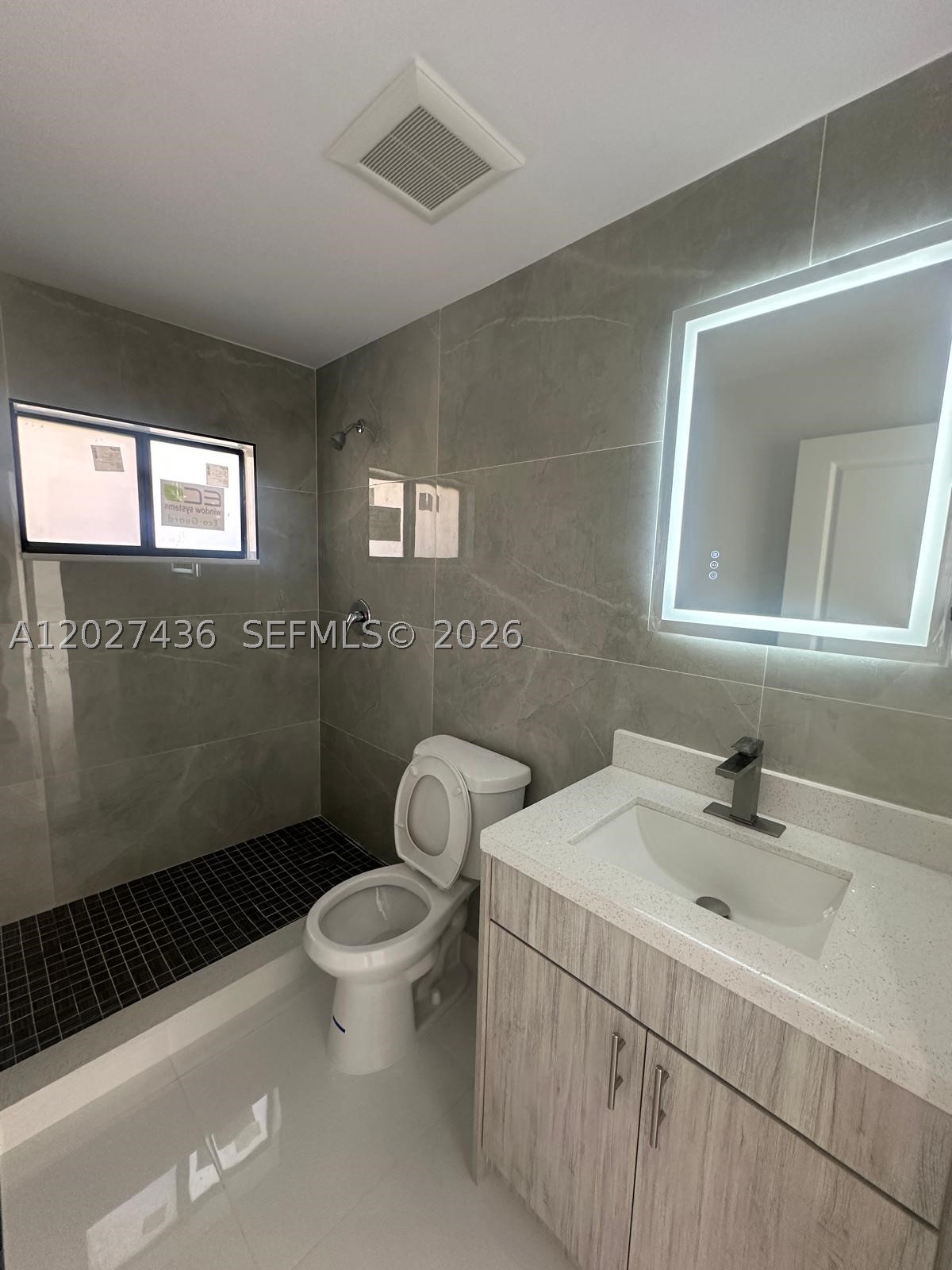 2041 Nw 190th Ter Property Photo 15
