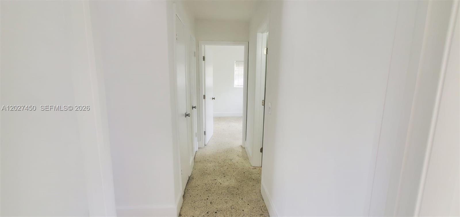 1032 Sw 10th St Property Photo 5
