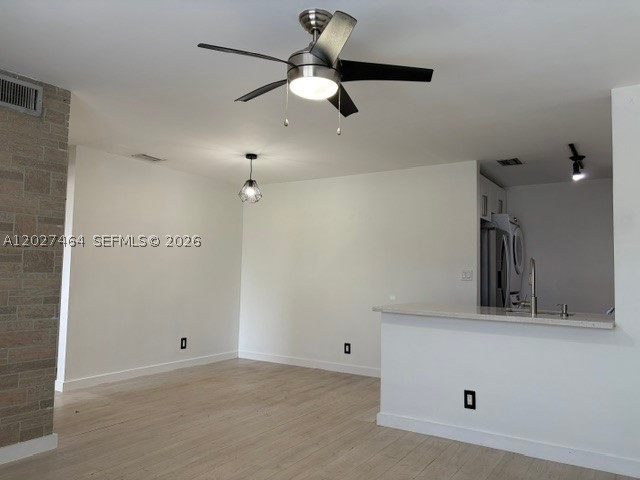 10054 Winding Lake Rd 201 Property Photo 4