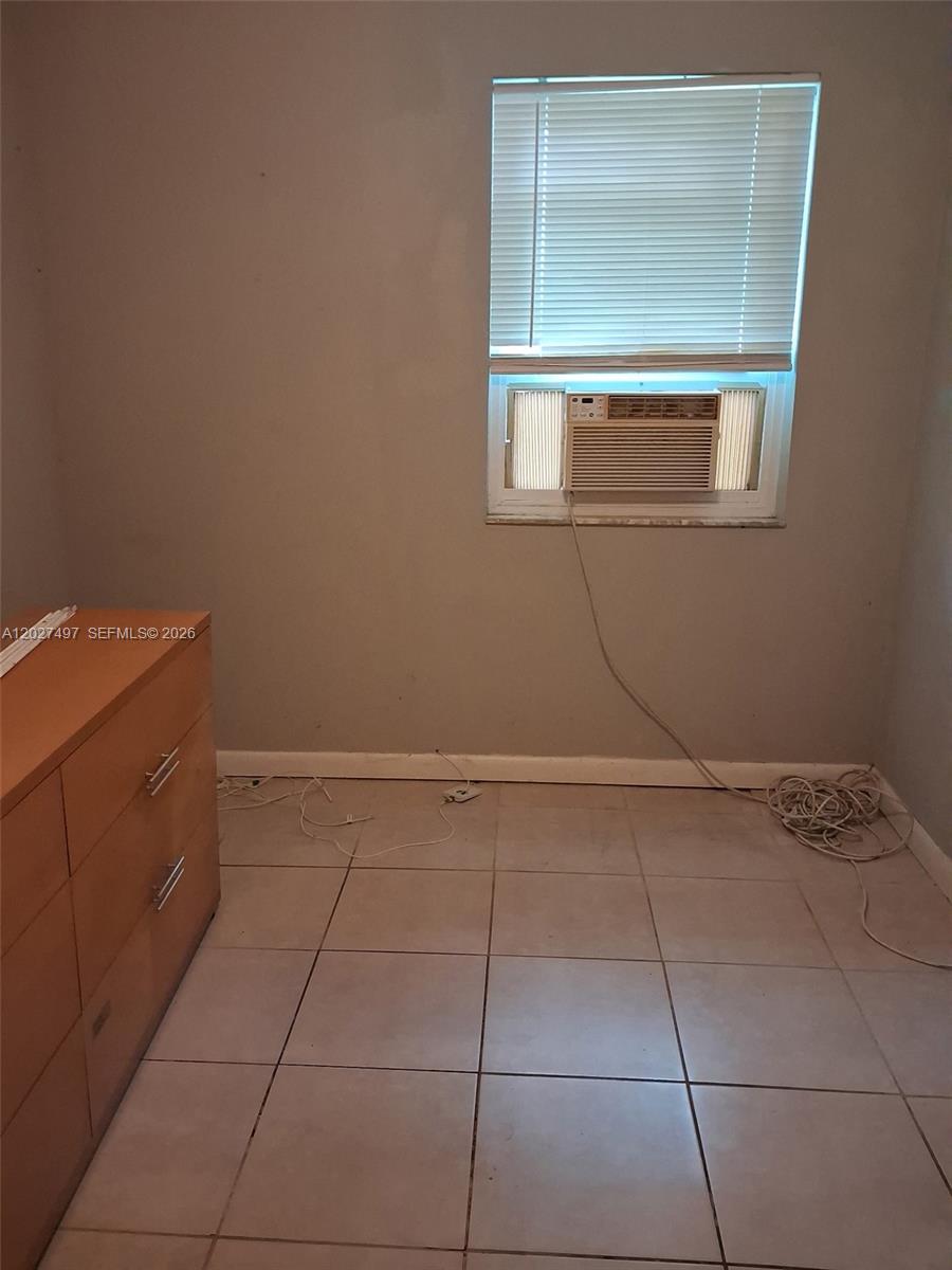 1800 Pinehurst Dr 1 Property Photo 2