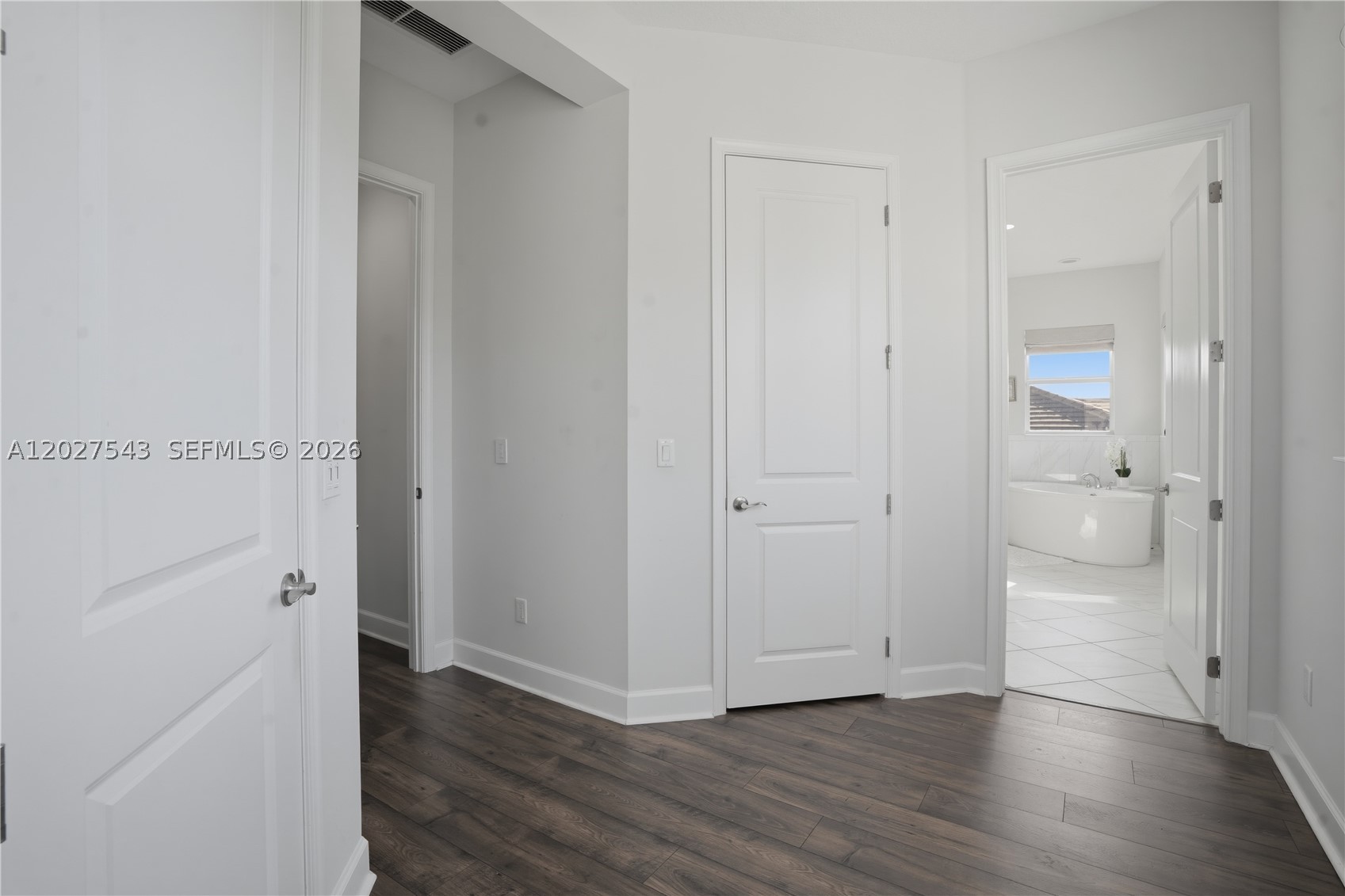 15943 Whippoorwill Cir Property Photo 35