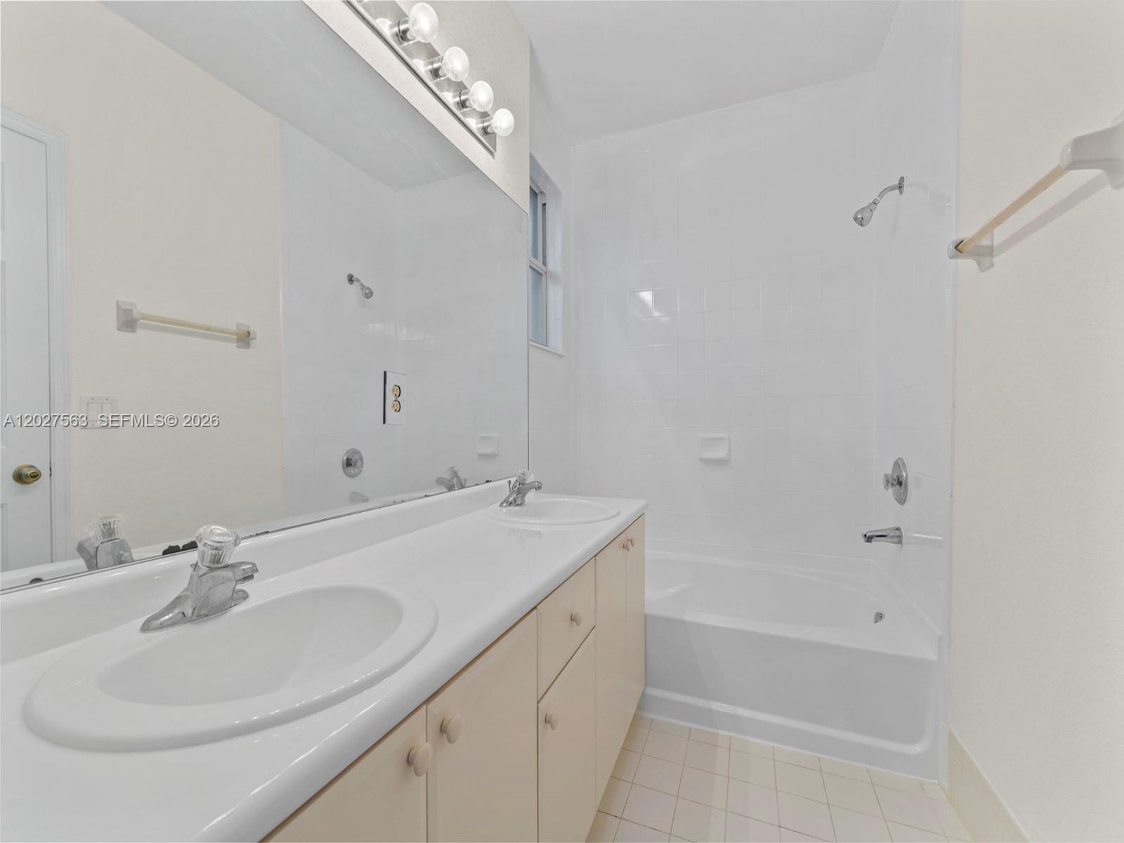 1498 Se 25th Ave Property Photo 19