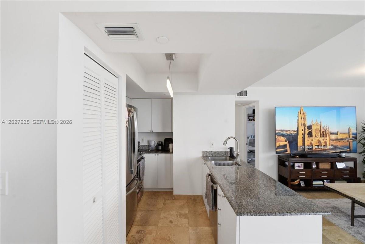 8911 Collins Ave 601 Property Photo 11