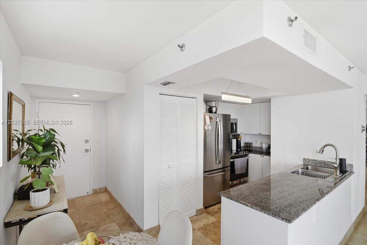 8911 Collins Ave 601 Property Photo 13