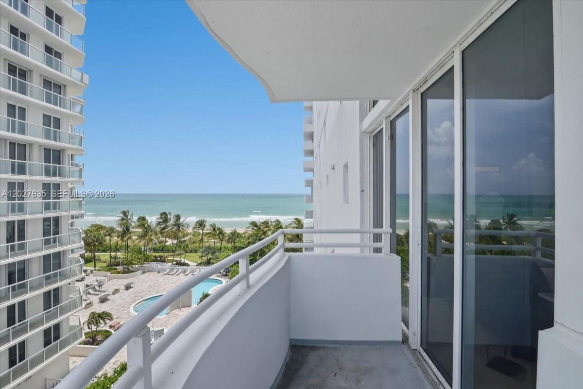 8911 Collins Ave 601 Property Photo 35