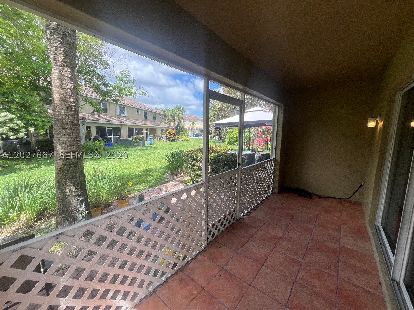 12148 Sw 4th St 12148 Property Photo 6