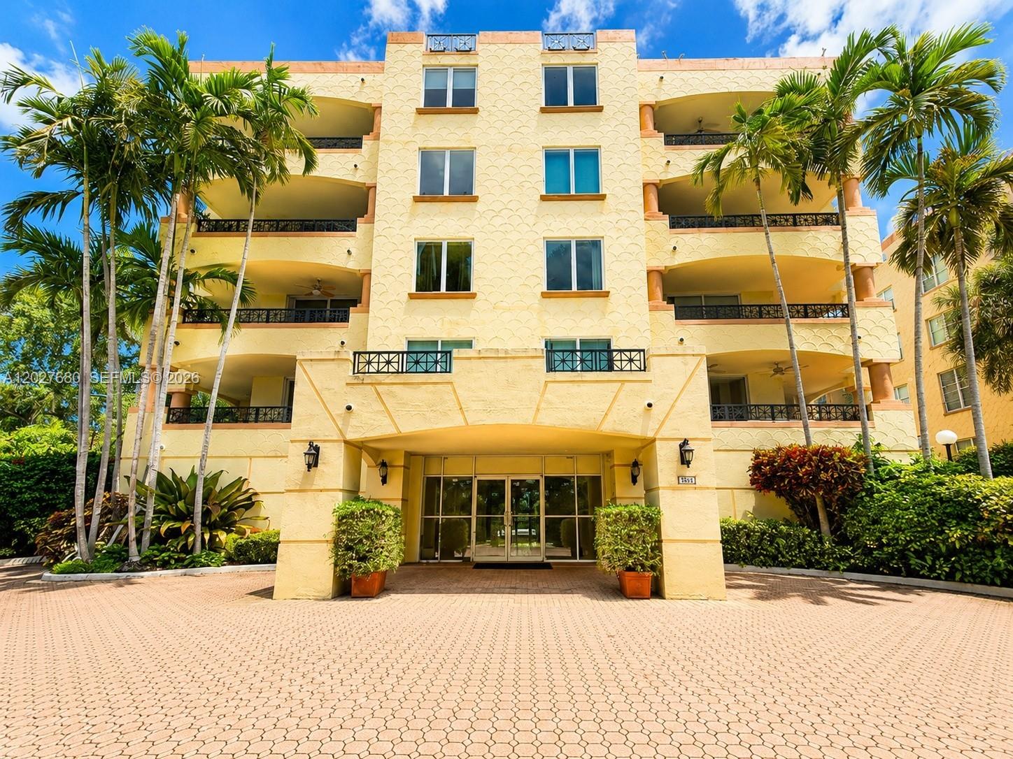 1834 Brickell Ave 43 Property Photo 1