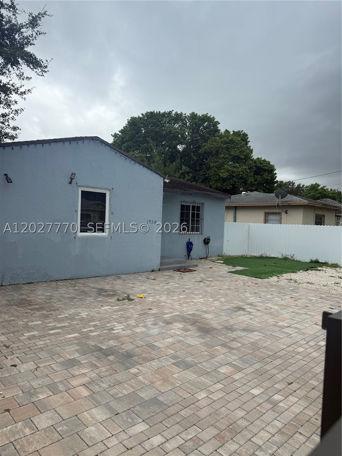 1750 Nw 55th Ter Property Photo 8